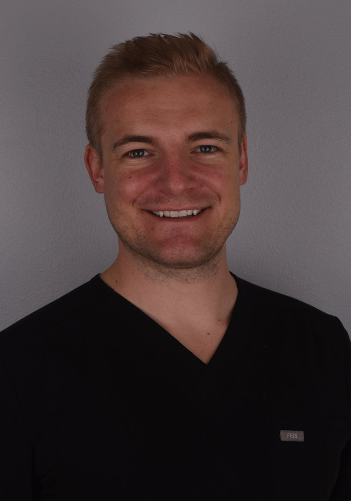 Headshot of Dr. Adam Lysak